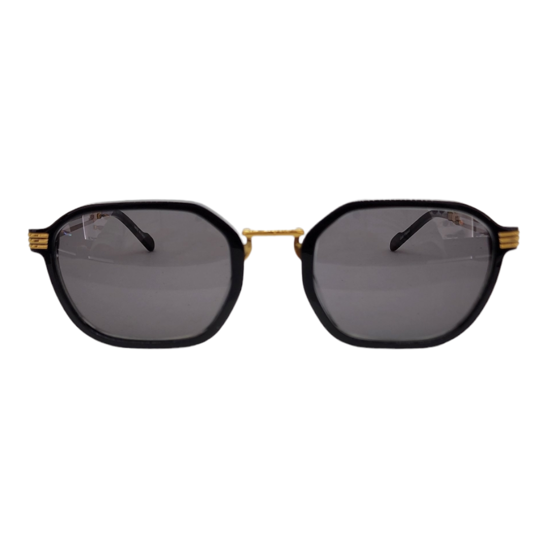 Model 10 black_3